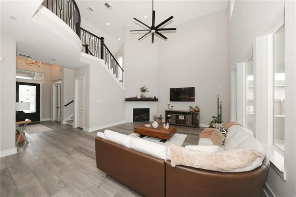 Fireplace, Interior, Living room, Pendant Lights, Recessed Lighting, Wood Texture Flooring