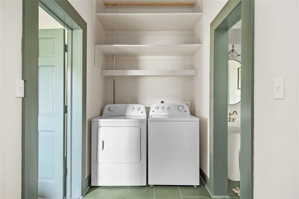 Interior, Utility Closets, Washer