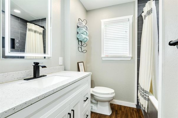 Bathroom, Interior, Recessed Lighting, Wood Texture Flooring