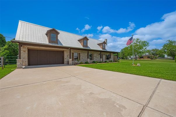 Attached, Backyard, Exterior, Facade, Cape Cod