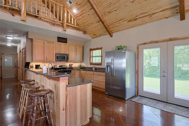 Interior, Kitchen, Stainless Steel Appliances, Wooden Beams, Wooden Ceilings