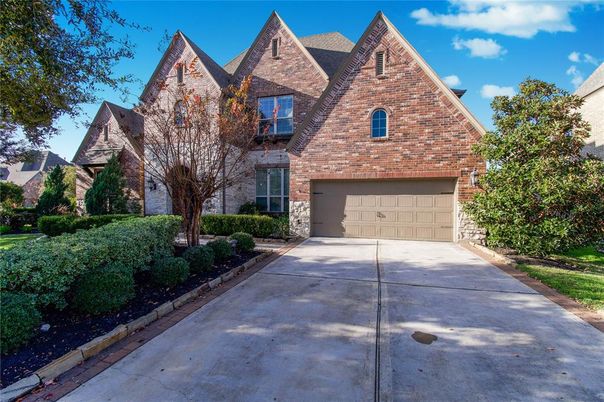 Attached, Exterior, Facade, Brick Facade, Brick Traditional