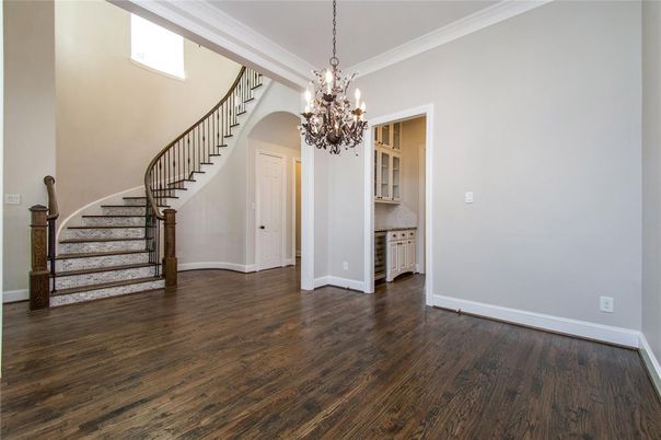 Chandelier, Interior, Wood Texture Flooring