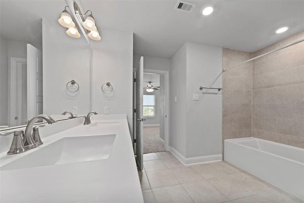Bathroom, Interior, Recessed Lighting