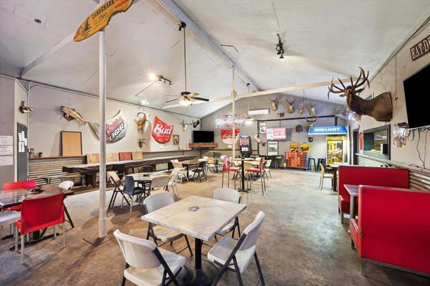 Dining room, Interior