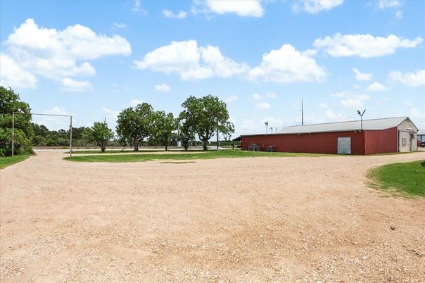 Backyard, Detached Garage, Exterior