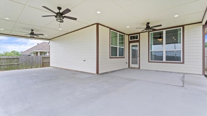 Exterior, Recessed Lighting