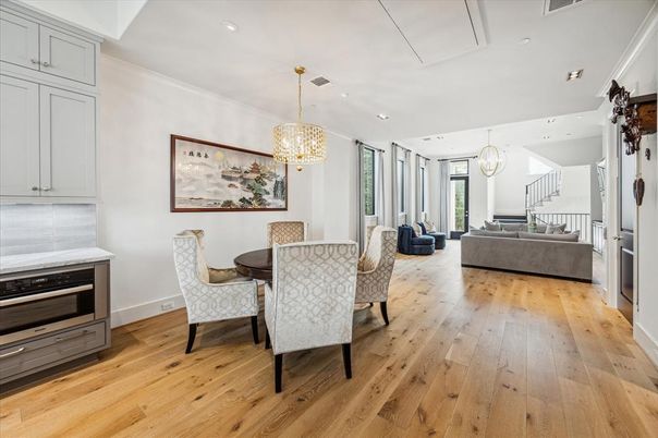 Chandelier, Dining room, Interior, Living room, Pendant Lights, Recessed Lighting, Wood Texture Flooring
