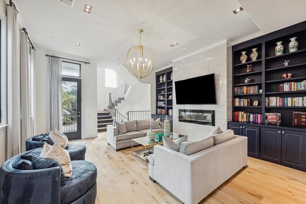 Fireplace, Interior, Living room, Pendant Lights, Recessed Lighting, Wood Texture Flooring