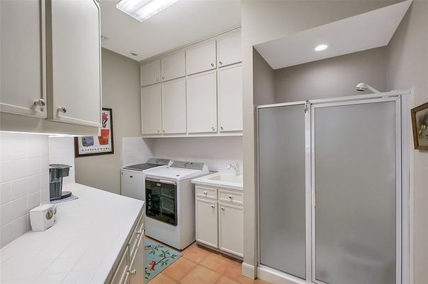 Interior, Recessed Lighting, Washer