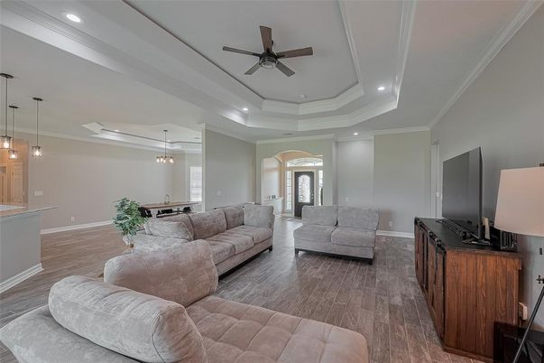 Interior, Living room, Pendant Lights, Recessed Lighting, Wood Texture Flooring