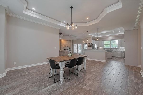 Dining room, Interior, Kitchen, Pendant Lights, Recessed Lighting, Wood Texture Flooring