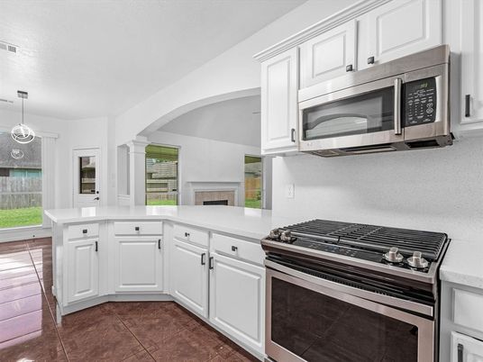 Interior, Kitchen, Pendant Lights, Stainless Steel Appliances
