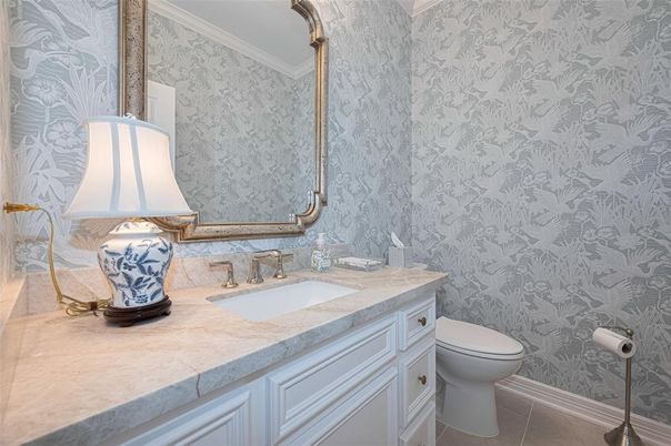 Bathroom, Interior