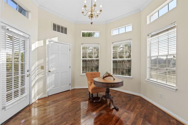 Chandelier, Interior, Wood Texture Flooring