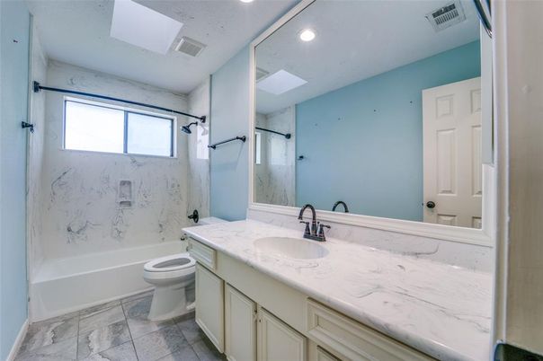 Bathroom, Interior, Marble Walls, Recessed Lighting