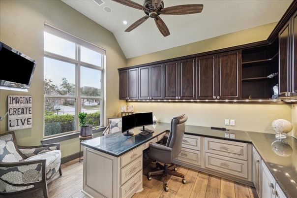 Home Office, Interior, Recessed Lighting, Wood Texture Flooring