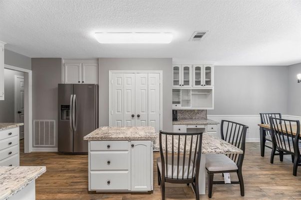 Dining room, Interior, Kitchen, Stainless Steel Appliances, Wood Texture Flooring