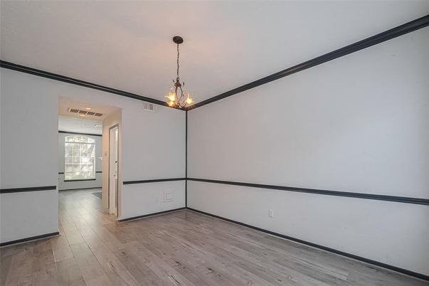 Empty room, Interior, Pendant Lights, Wood Texture Flooring