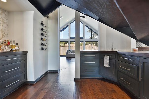 Interior, Recessed Lighting, Wood Texture Flooring
