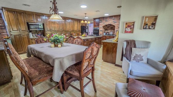 Dining room, Interior, Kitchen, Pendant Lights, Recessed Lighting, Stone Walls, Wood Texture Flooring