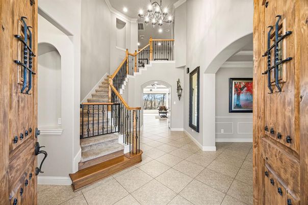 Chandelier, Interior, Recessed Lighting