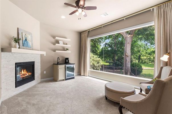 Fireplace, Interior, Recessed Lighting
