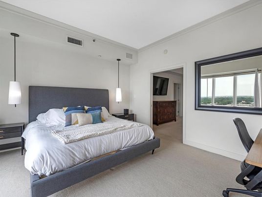 Bedroom, Interior, Pendant Lights