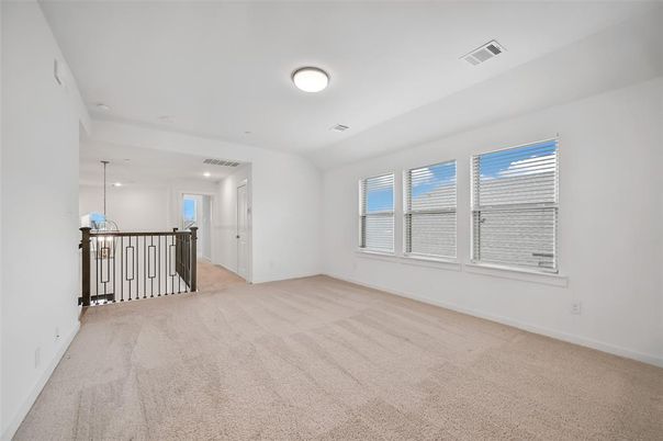Empty room, Interior, Pendant Lights, Recessed Lighting
