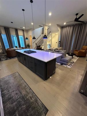 Interior, Kitchen, Living room, Pendant Lights, Recessed Lighting, Wood Texture Flooring