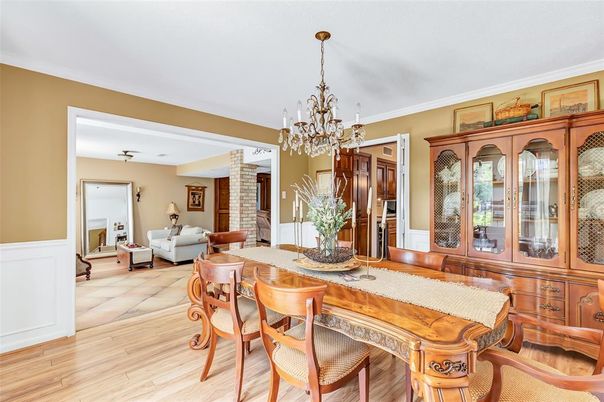 Chandelier, Dining room, Interior, Living room, Wood Texture Flooring