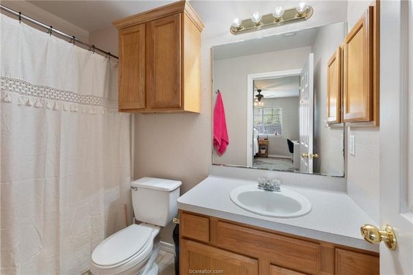 Bathroom, Interior
