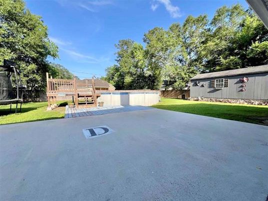 Backyard, Exterior, Playground