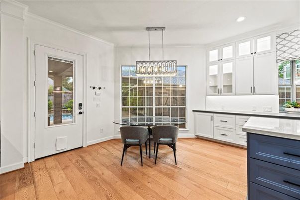 Dining room, Interior, Pendant Lights, Recessed Lighting, Wood Texture Flooring
