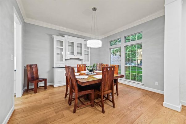 Chandelier, Dining room, Interior, Pendant Lights, Wood Texture Flooring