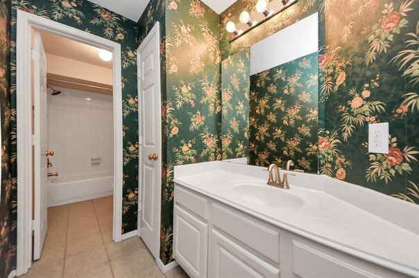 Bathroom, Interior