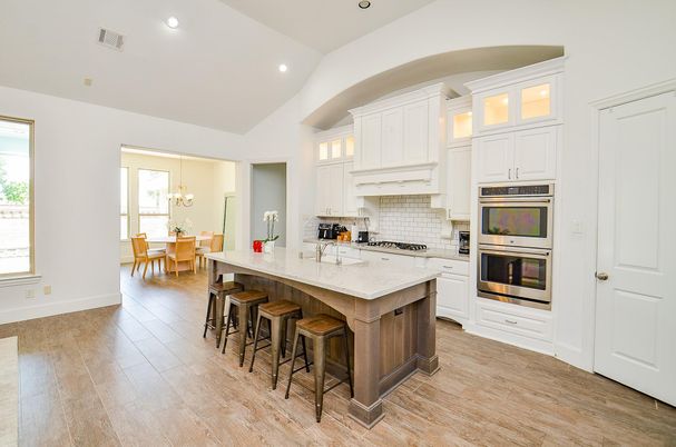 Chandelier, Dining room, Interior, Kitchen, Recessed Lighting, Wood Texture Flooring