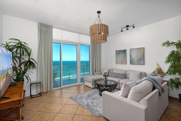 Interior, Living room, Pendant Lights, Water