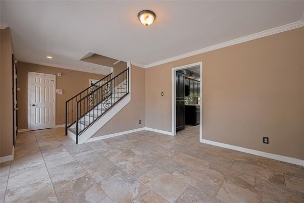 Empty room, Interior, Kitchen, Recessed Lighting