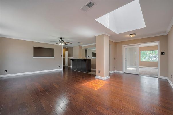 Empty room, Interior, Recessed Lighting, Wood Texture Flooring