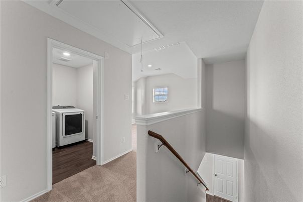 Interior, Recessed Lighting, Washer, Wood Texture Flooring