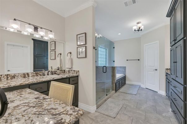 Bathroom, Dual Sink Vanities, Glass Shower, Interior, Recessed Lighting
