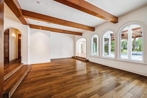 Empty room, Interior, Wooden Beams, Wood Texture Flooring
