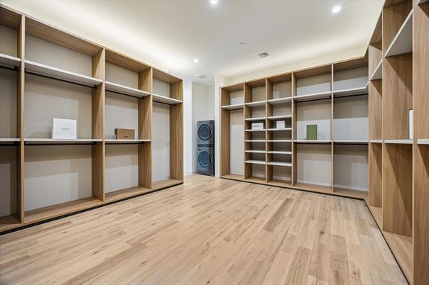 Interior, Recessed Lighting, Walk-in Closets, Wood Texture Flooring