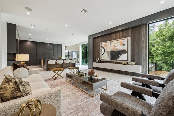 Interior, Living room, Pendant Lights, Recessed Lighting