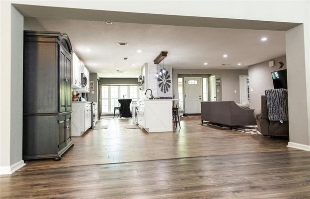 Interior, Kitchen, Pendant Lights, Recessed Lighting, Wood Texture Flooring