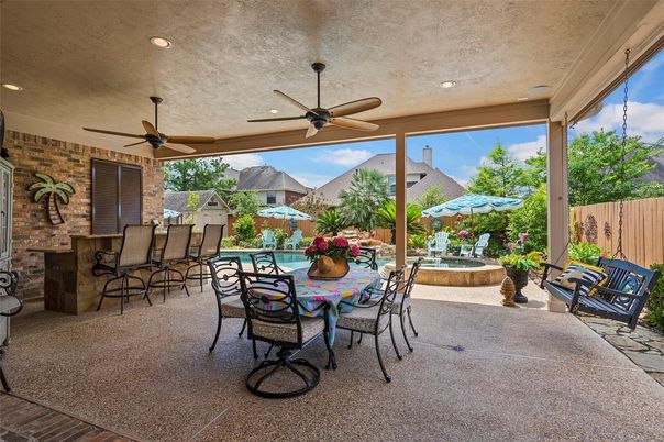 Exterior, Recessed Lighting