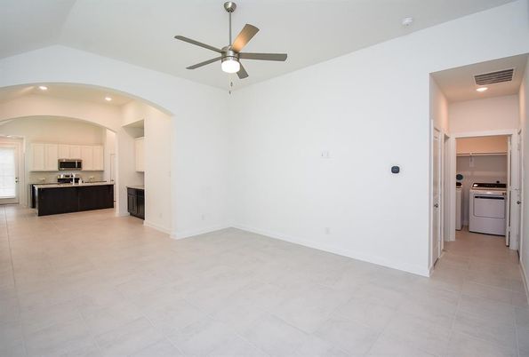 Empty room, Interior, Kitchen, Recessed Lighting