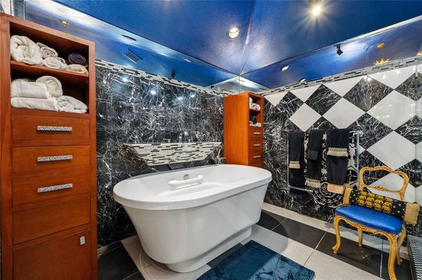 Bathroom, Free Standing Baths, Interior, Recessed Lighting