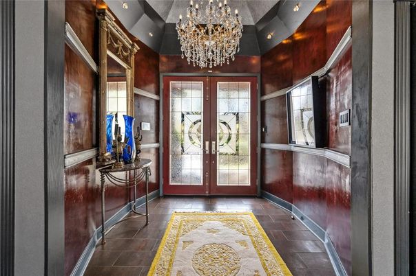 Chandelier, Interior, Recessed Lighting